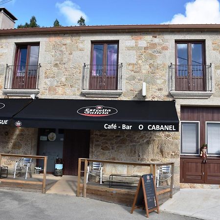O Cabanel Albergue-Bar Villastose Eksteriør billede